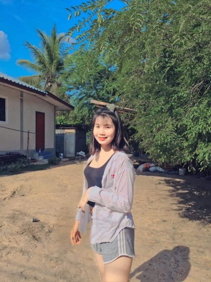 NewProflePic's tweet photo. น้องสาวข้างบ้านสงสัยเงี่ยนควยจัด มาขอขึ้นขย่มควยให้ #เย็ดสาวข้างบ้าน https://t.co/Hk5SPt6A9j