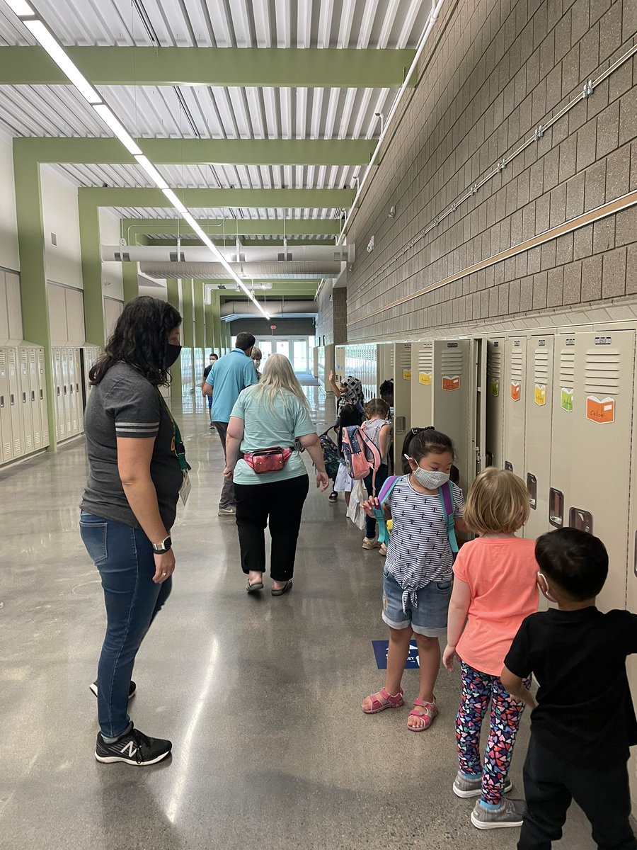 We are grateful for Julie <a href="/MsJMcLaren/">Julie McLaren</a> for joining us and jumping right into supporting, facilitating, creating and being a Gage Gator site facilitator! <a href="/RPSGage/">Gage Elementary</a> <a href="/MNCommSchools/">MN Community Schools</a> <a href="/CommSchoolsRoch/">CommSchoolsRoch</a> Excited to see what ‘21-‘22 will bring for all students, families &amp; partners. #together