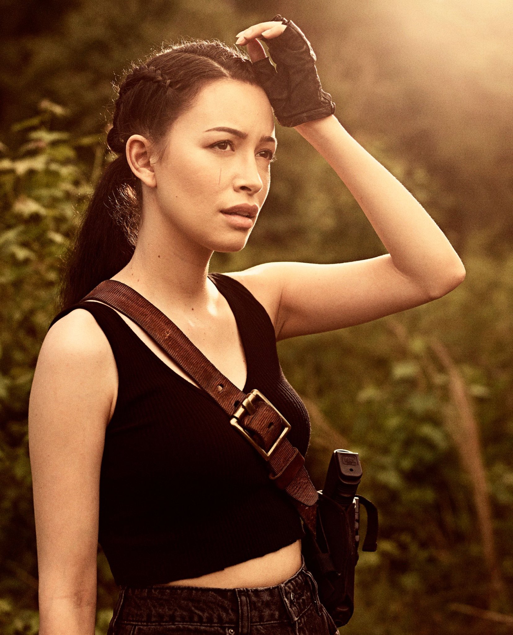 Happy birthday to the beautiful & badass Christian Serratos our beloved Rosita!  