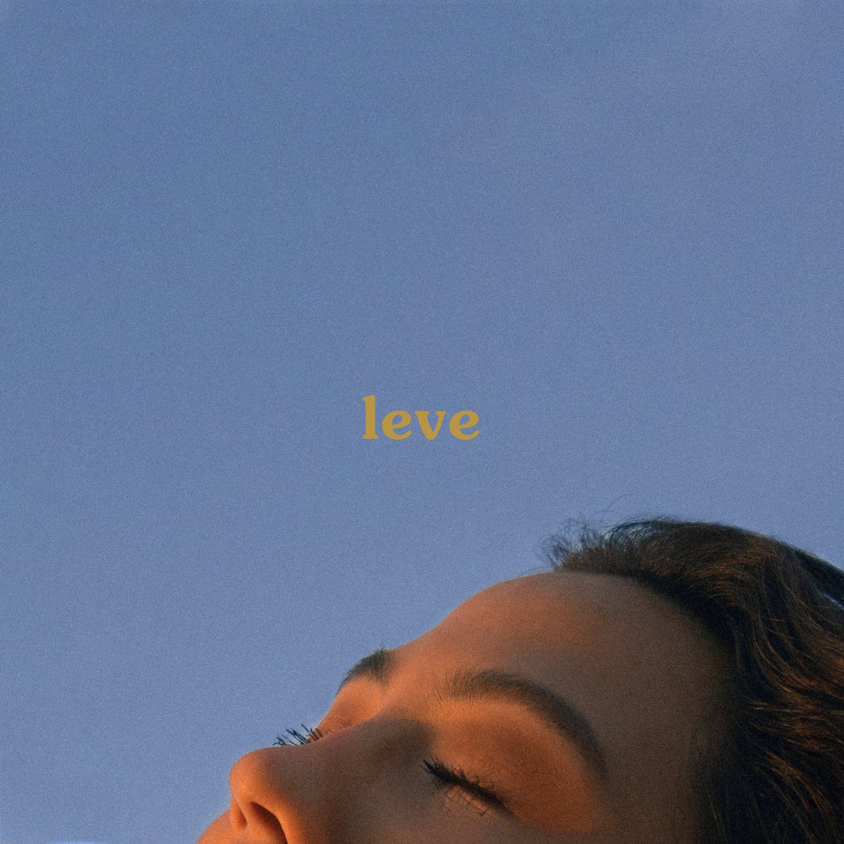 urboiurboi_'s tweet photo. Leve EP ✨ 30.09.21

Estoy sumamente emocionado de compartirles la portada de mi primer EP como solista.
Espero los disfruten tanto como yo! https://t.co/iJFGo6pg6d