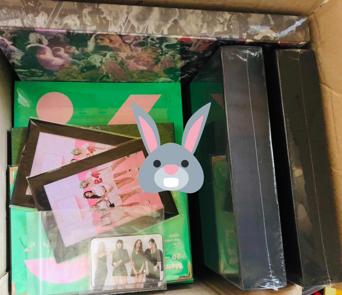 bunnie_ph's tweet photo. 📍Arrived in PH Address
⁃AKMU Next Episode Albums
⁃IU Lilac albums repurchased BATCH 1
⁃Blackpink The Album Limited Edition Photobook (Ktown &amp; YGSelect)
⁃Vogue Magazines (IU - Song Hye Kyo Cover)
⁃Popcorn Sleeves (H Purple &amp; S Orange)

#BOPUpdates https://t.co/uLdKC12hB8