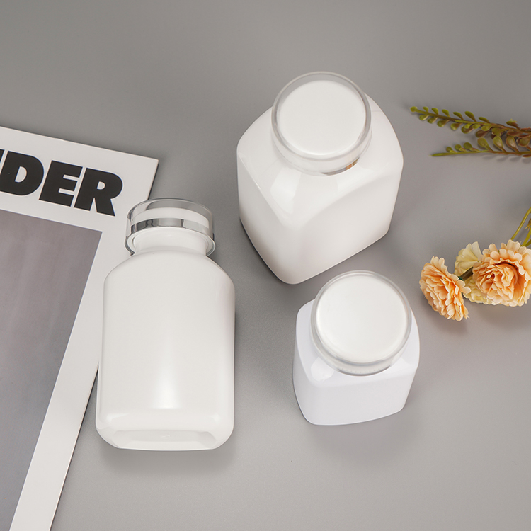 rtco_packaging's tweet image. ✨GENSYU White Pill Bottles: These empty pill bottles are ideal for pharmacies, physicians, labs, hospitals, and vet offices to keep medication organized and sorted
🏪 Alibaba store: gensyu.en.alibaba.com

#tabletbottle #capsulebottle #medicinebottlesupplier #pillbottle