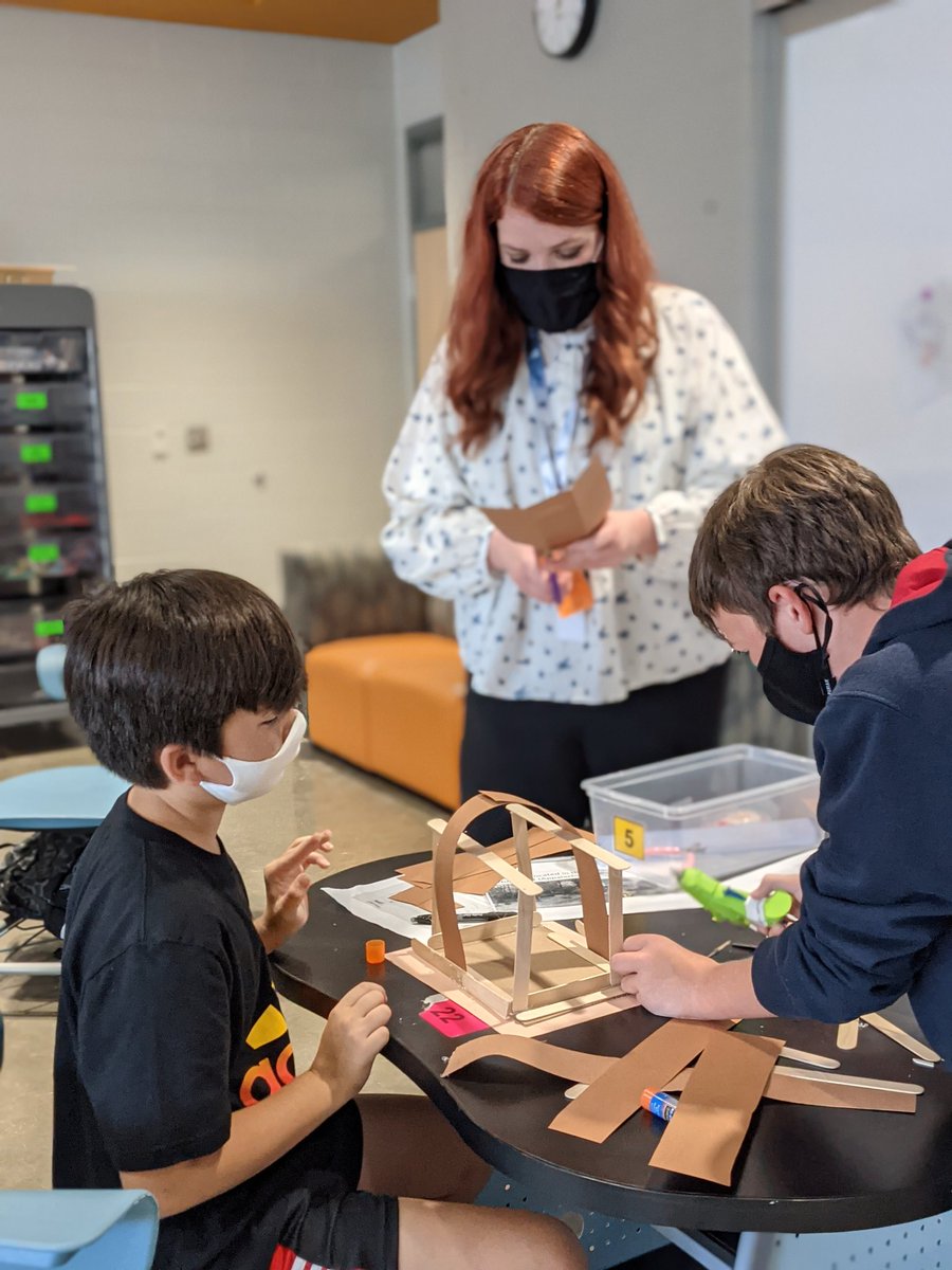 InertiaMatters's tweet photo. More pics from the first round of 6th grade history projects. #PMS_STEM #PMS_Innovation https://t.co/kbi0WABj4W
