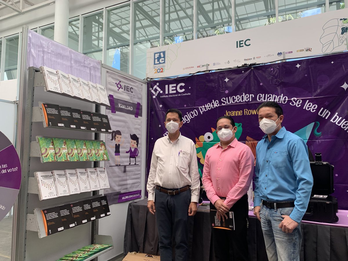 jccr11's tweet photo. Te esperamos en la Feria del Libro @FILCoahuila, y claro visita el espacio que el @IECoahuila tiene a tu disposición ☺️ #Coahuila https://t.co/lCz9jpXPOl