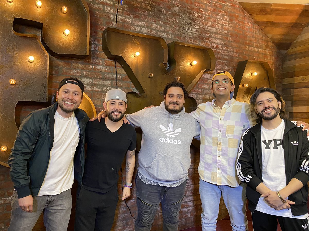 ExaFM's tweet photo. En #LaCaminera 💥💥💥 nos acompañaron @docstreamgaming y @PolloCervantes para hablarnos de #ExaGamers 👾 en el 104.9 FM 📻🙌
@elcapiperez, @fran_hevia y @Fer_Gay 🤩
📲https://t.co/N9FMUogVez https://t.co/mLyrEYn9ZB