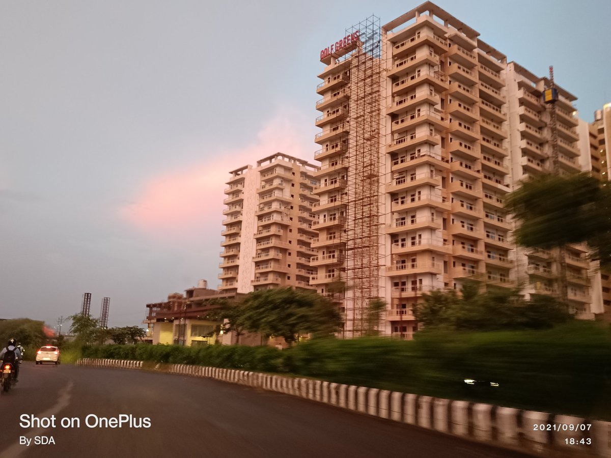 7xsportscity's tweet photo. नोएडा अथॉरिटी एलिट होम सेक्टर 79 के सामने की रोड बनाने में असफल रही हे। स्पोर्ट्स सिटी बिल्डर्स से बनवाने में असफल रही। स्पोर्ट्स सिटी सेक्टर 79 के बरसाती नाले और सीवर कौ मैन नाले से कनेक्ट करने में असफल। क्यों न नोएडा अथॉरिटी की सारी सुविधा सील हौ। @CeoNoida @Satishmahanaup https://t.co/mEXq7vEp32