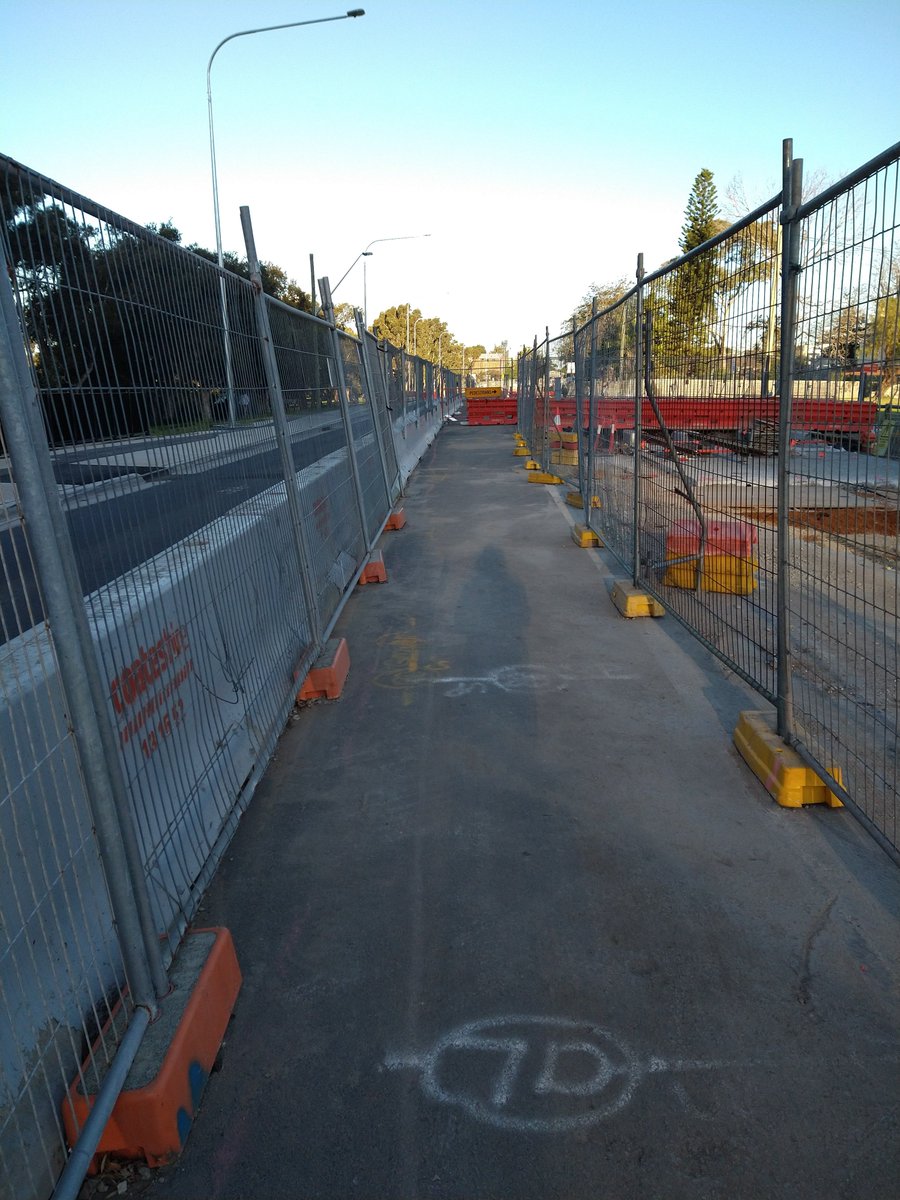 parrastreets's tweet photo. Hit a couple of dead ends/wrong turns - can't even be mad, it's the most novelty I've had in weeks https://t.co/zyrO6Gdqqs