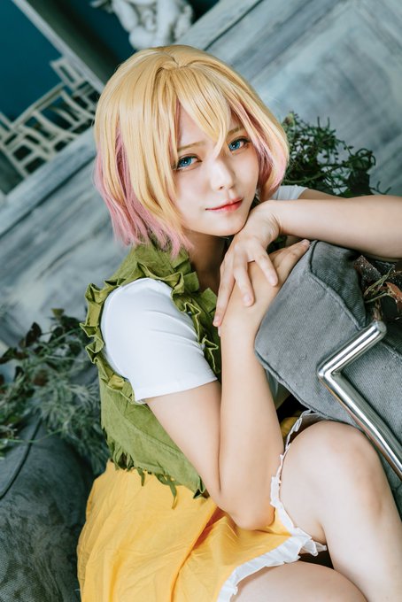 Twitterのコスプレ画像16
