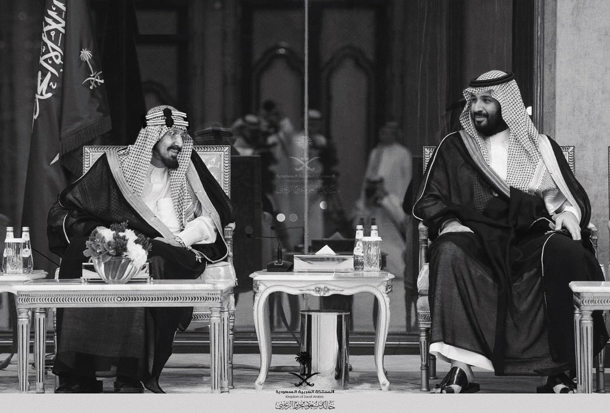 575 عامًا من بداية المسيرة، 300 عامًا من الحكم 124 عامًا من التأسيس 91 عامًا من التوحيد تاريخ ال سعود يكتب بماء الذهب دليل على الثبات وعدم الاستسلام والمحاولات المتكرره في سبيل إعلاء كلمة الله ونبذ الشرك والضلال

يالله عز دولتنا واهزم كل من يعاديها
#اليوم_الوطني_السعودي