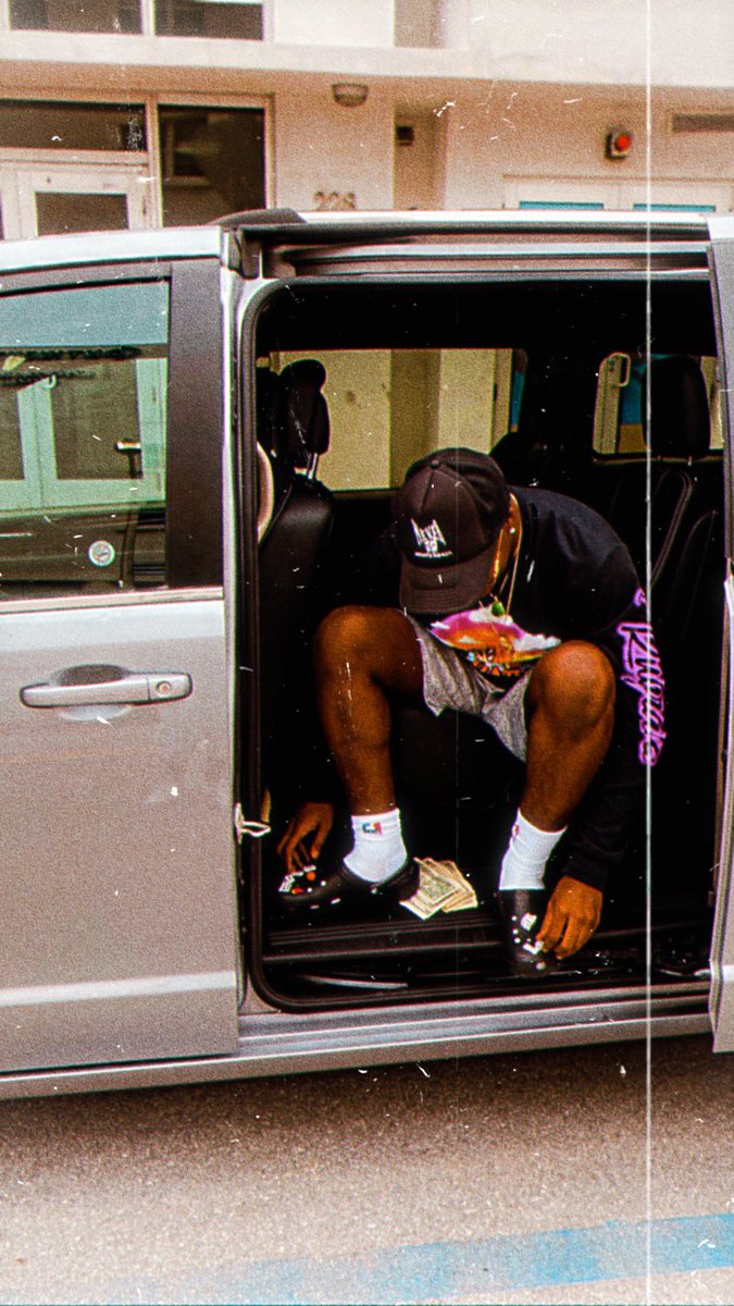 Dior lotto tweet media