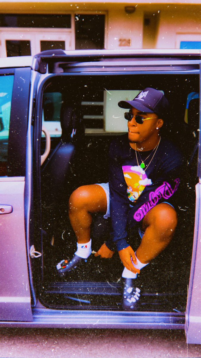 Dior lotto tweet media