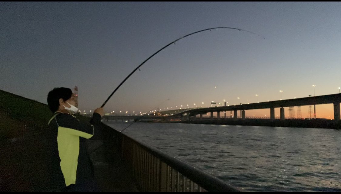 先日の中川釣行！
今日の18時に公開です😃

#お魚ちゃんねるエイジ
#江戸川区中川