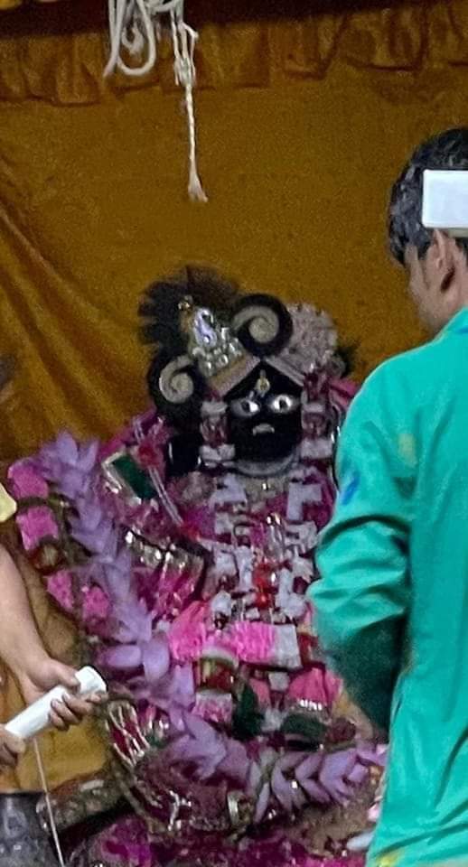 RKVrindavanLove's tweet photo. श्री कुंज बिहारी श्री हरिदास
दर्शन श्री बांके बिहारी लाल जी के
@ʳᵃᵈʰᵉᵏʳⁱˢʰⁿᵃᵛʳⁱⁿᵈᵃᵛᵃⁿˡᵒᵛᵉ https://t.co/9uoTH8sOcD
