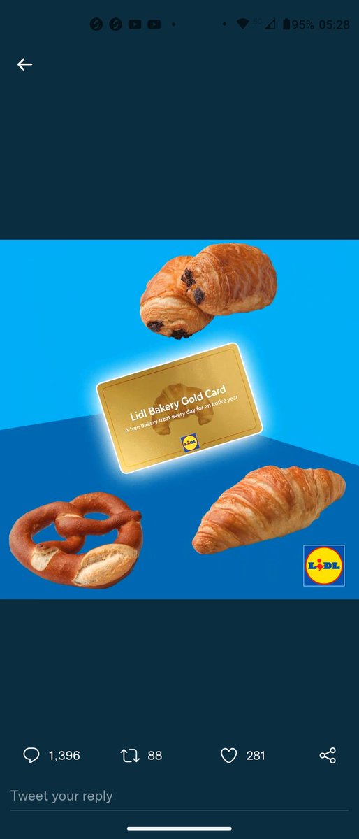 patrickadofo's tweet photo. @LidlGB #LidlBakeTheInternet https://t.co/hJAC37AsVe