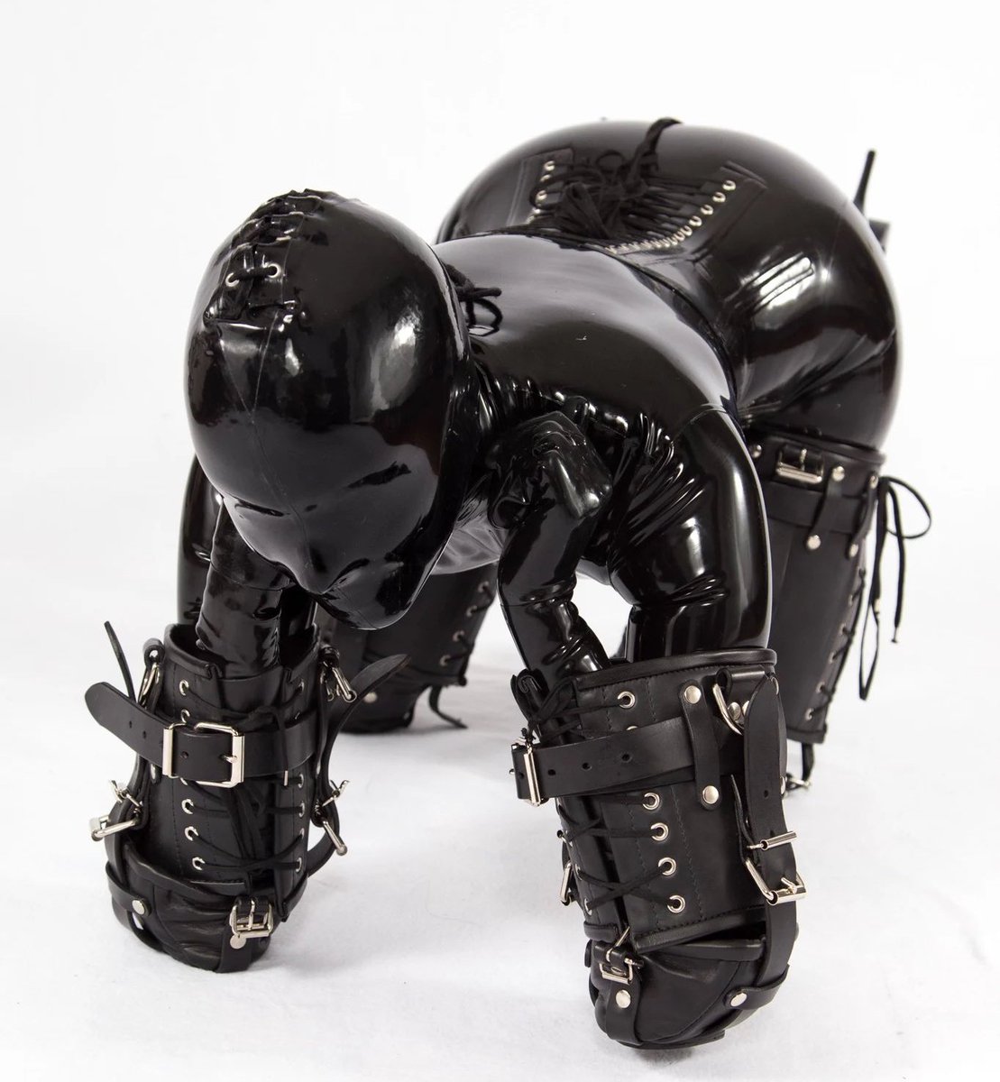 Ray (@bizarrt69) on Twitter photo 