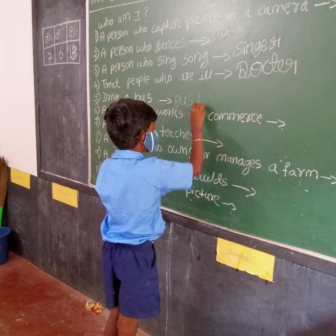 learningspace17's tweet image. Feels so good to start again after a long time. Learning Spaces is open now with offline classes. We follow the covid norms at all our centers.
The smiles on the kids faces makes us all feel alive again. 
#thelearningspaces #tlseducationalfoundation #ngo