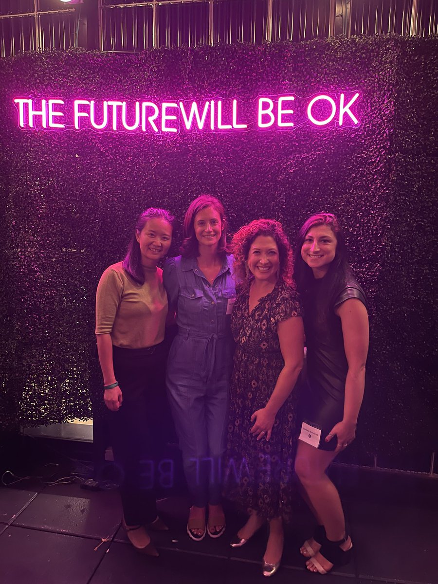 mandyzcamp's tweet image. 👯‍♀️ @hfangca @LarissaBundziak @randizuckerberg #Mainnet2021