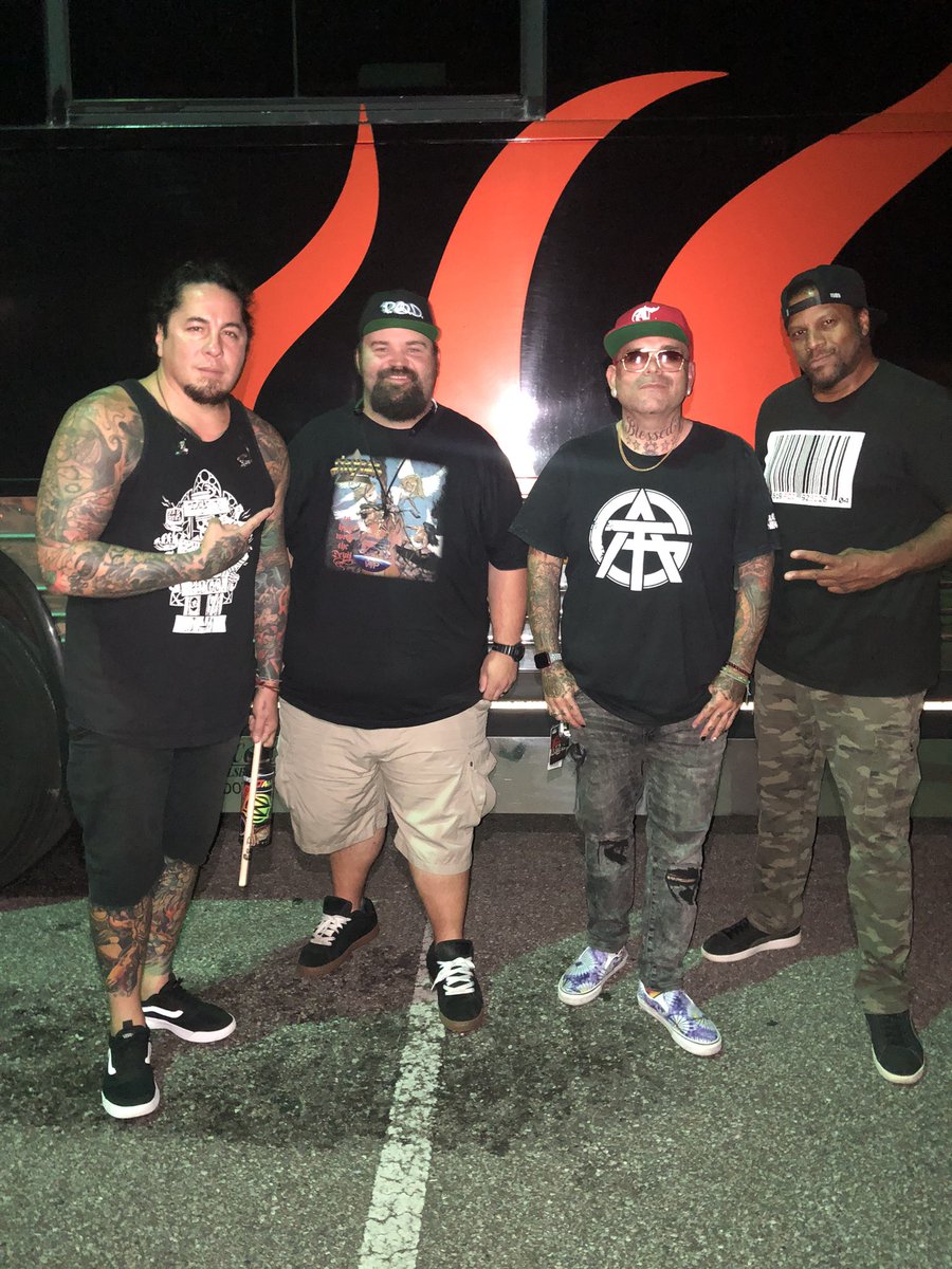 JoscheStation's tweet photo. @SonnyWhosoever thanks to you and @TraaPOD and @MarcosCuriel for making a 17 year old dream come true, just wish @WUVYWUV could’ve made it! Thanks for everything #BirminghamAlabama @POD https://t.co/FRetE9gKaM