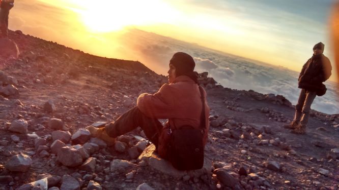 Mendaki Gunung Semeru