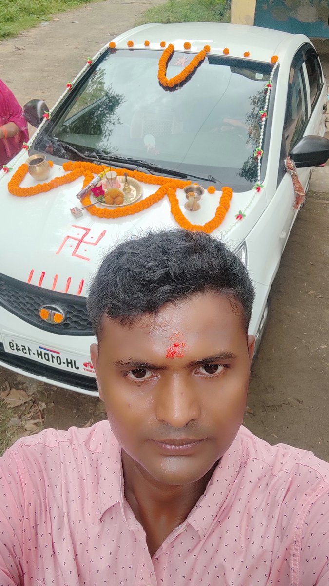 NdrfH's tweet photo. @NdrfH कुछ समय पूजा में ध्यान करते हुए https://t.co/2qiLnatVxa