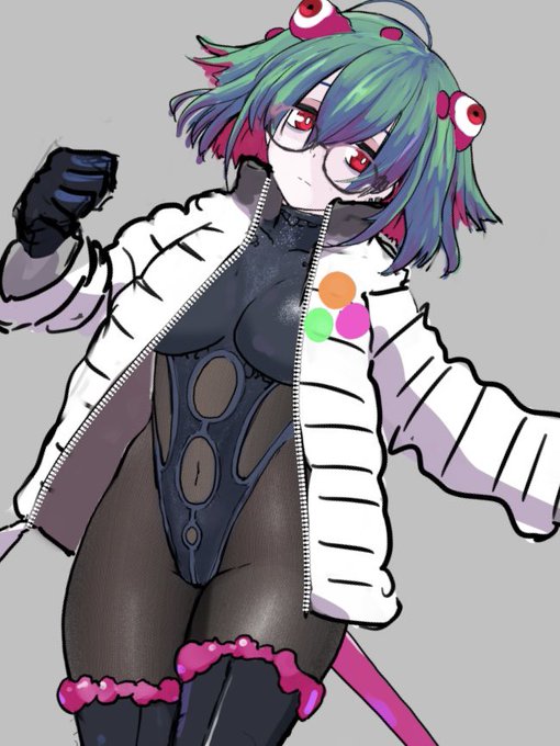 顔周りはお気に入り
服装はまだ決まらぬ 