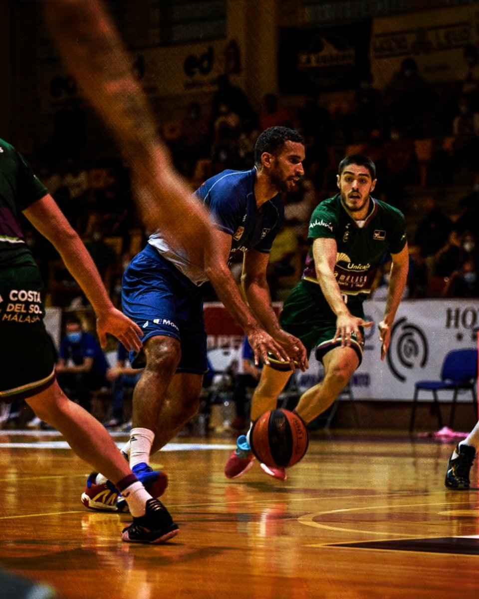 EspanaGeff's tweet photo. Volvemos a las pistas para hacernos más fuertes y competitivos.
Seguimos acompañando a los equipos GEFF en la búsqueda de los buenos resultados y la unión entre los jugadores.
No brindamos una camiseta, sino un identidad irremplazable.  ¡Sumate a la familia GEFF! @OBRADOIROCAB https://t.co/EV5xjQp9Zg