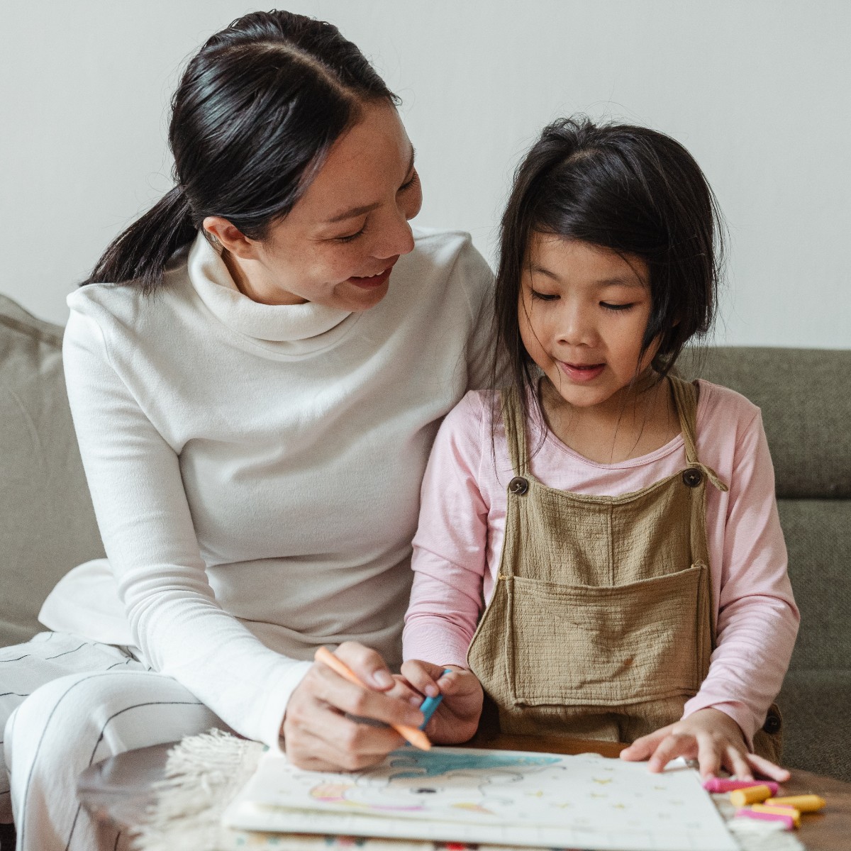 artscentremelb's tweet photo. Harness the power of the rainbow and fill in your holiday downtime with some colouring! 🌈🖍️ Unpack the pencils, crayons, textas or paint and pick your favourite prints to bring to life 🎨 https://t.co/T5sAT1LTZB https://t.co/p27UONi0WH