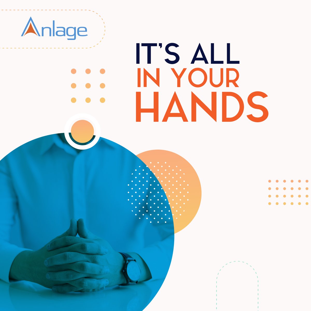 Anlage_Infotech's tweet image. Along with a good posture, you need to keep open arms. This demonstrates that you have nothing to hide and are open to conversation. How to use arm gestures in an interview? Read here: loom.ly/isltbGQ
#jobseekers #careers #decodingbodylanguage #interviewtips #hiring