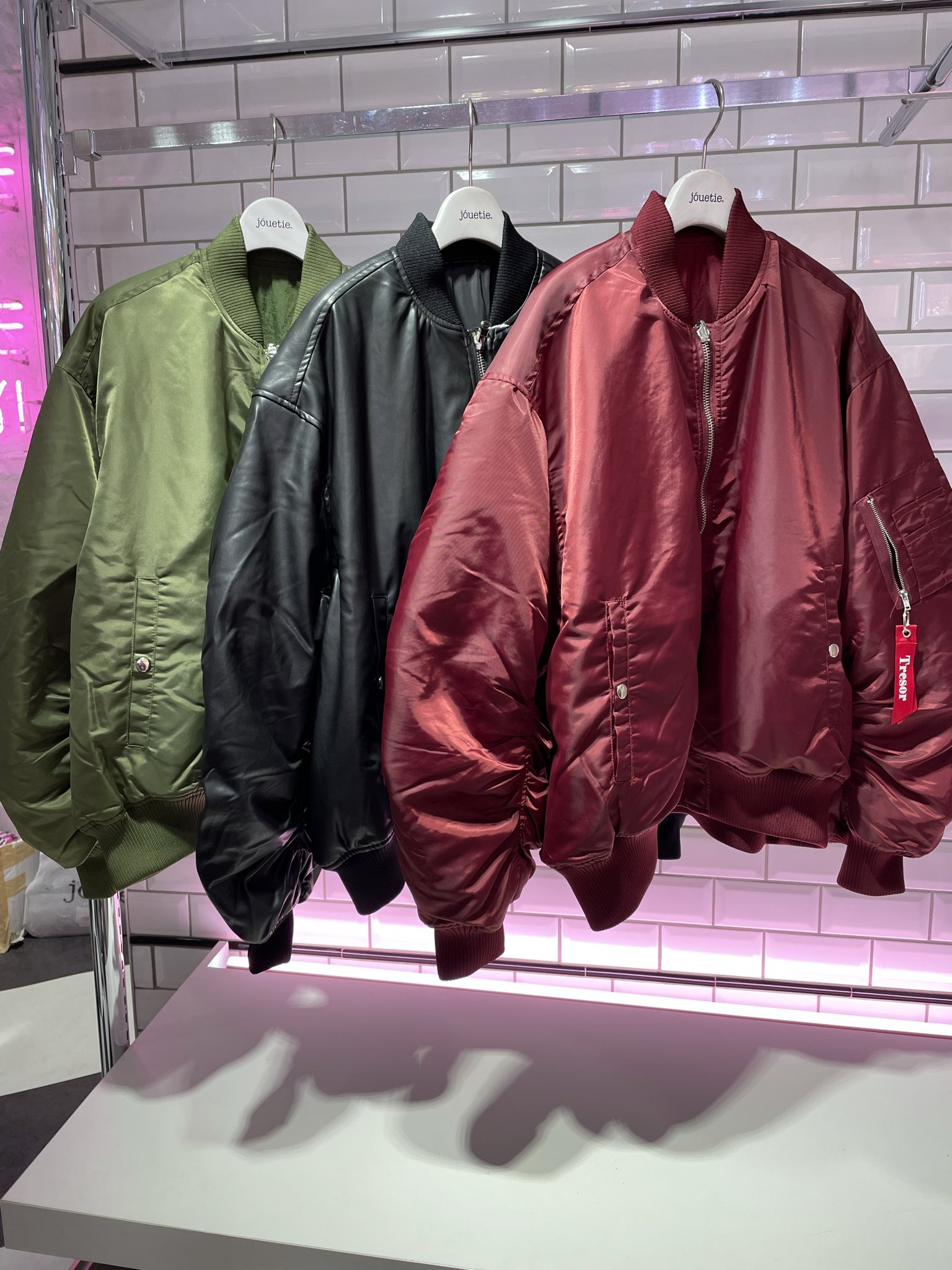 Jouetie ラフォーレ原宿店 New Arrival ルーズma 1 11 000 Tax In Khk Blk Red シーズンムードを盛り上げてくれる ルーズシルエットのma 1 リバーシブルなのでその日の気分に合わせて着用頂けます Jouetie ラフォーレ原宿 T Co