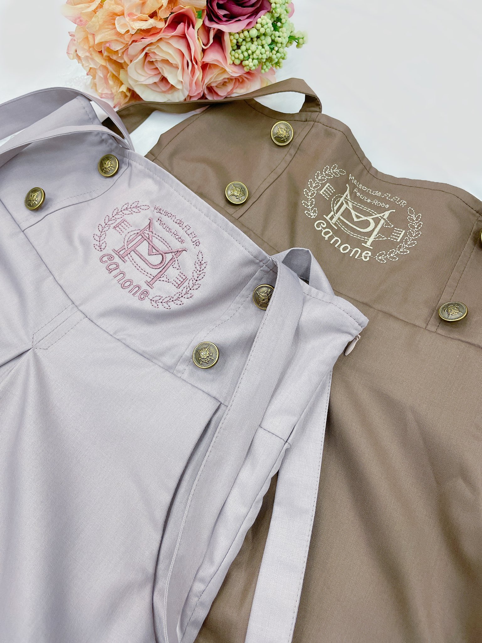Maison De Fleur Petite Robe 明日9 23 Thu 12時より発売 Maison De Fleur Petite Robe Canone Sayakakanda 秋楽章 Collection No 25 オリーブを摘むジャンパースカンツ 17 490 アイテムはこちらから T Co Z6gyd1ar2a T Co