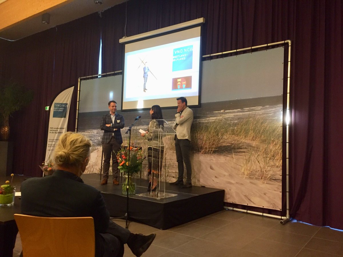 Bij Miljoenenontbijt ⁦<a href="/VNONCWWest/">VNO-NCW West</a>⁩ met officiële start van ⁦<a href="/marckhagen/">Marck Hagen</a>⁩ als nieuwe voorzitter. Gefeliciteerd en succes. Hij neemt het stokje over van ⁦<a href="/PieterEenhoorn/">Pieter Eenhoorn</a>⁩ na 10 jaar. Bedankt Pieter.