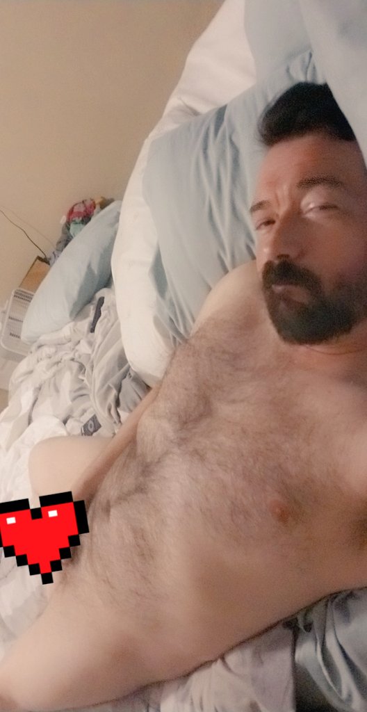 So tryna figure this out... am I a Bear, otter, or the D(addy)-word