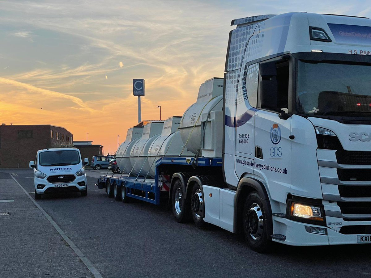Another early start and another delivery from one of our key suppliers - Marsh Industries. #mantair #marshindustries #septictanks