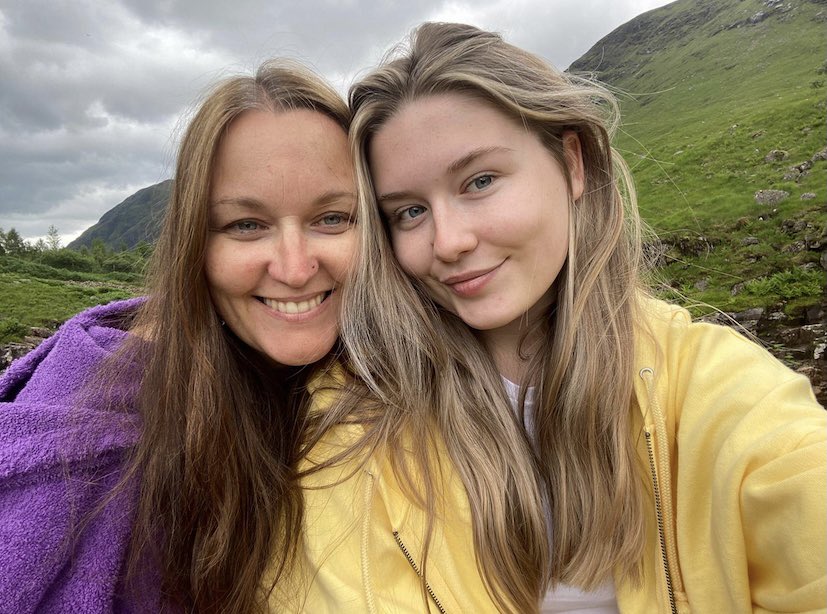 wtsnjulie's tweet photo. Very proud of my sleeping beauty who despite living with narcolepsy and its horrid symptoms is smashing life, studying a law degree and holding a job! My amazing daughter, I could not be prouder 💪🏻♥️ #WorldNarcolepsyDay https://t.co/zvH1DII7Cu