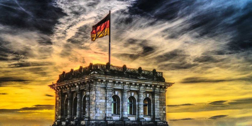 ggramaglia's tweet photo. Buongiorno. Da lunedì 06/09 su @Key4biz grazie a @rafbarberio, articoli di #Democraziafutura 3, rivista online di #Infocivica: #Germania verso voto e di + @GP_ArieteRosso https://t.co/xYLk7uvp4p @2massimoDe https://t.co/KKEmxb9vHf @matteomaggiore https://t.co/Yp1VpNvykn 2-segue https://t.co/ksgYYV9CSh
