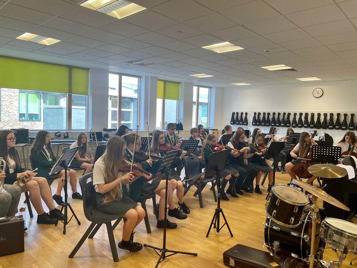 TGAW_Music's tweet photo. Great rehearsal with Academy Orchestra yesterday! Looking forward to a cafellas and Tudor Trebles today, as well as Acoustic Night auditions! @TGAWPrincipal https://t.co/3Abihh7lb7