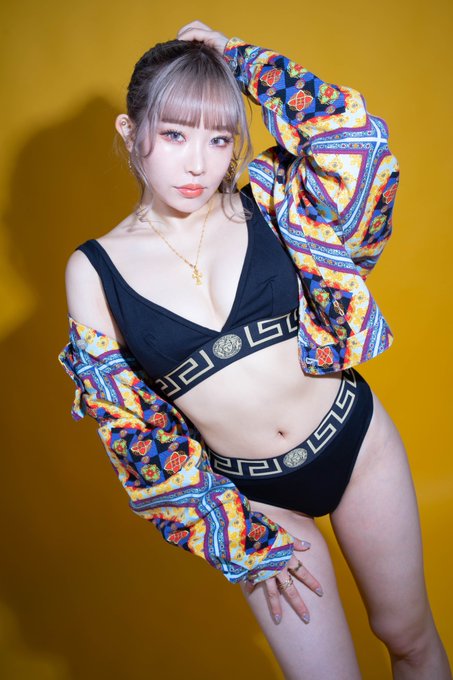 コスプレイヤーりなしぃのTwitter画像31