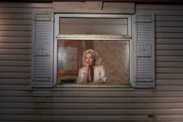 Last chance to support Julia Fullerton-Batten's <a href="/Kickstarter/">Kickstarter</a> campaign! bit.ly/3tYKnfI