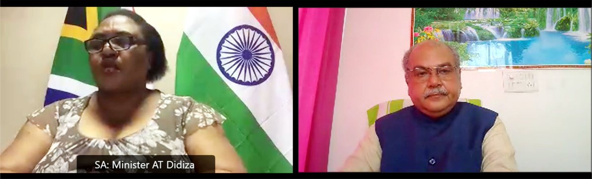 nstomar's tweet photo. भारत और दक्षिण अफ्रीका के बीच कृषि व्यवसायिक संबंधों को प्रगाढ़ करने की दृष्टि से आज दक्षिण अफ्रीका की कृषि, भूमि सुधार और ग्रामीण विकास मंत्री श्रीमती ए टी दीदिजा जी के साथ बैठक की। https://t.co/PRFL8CRsCT