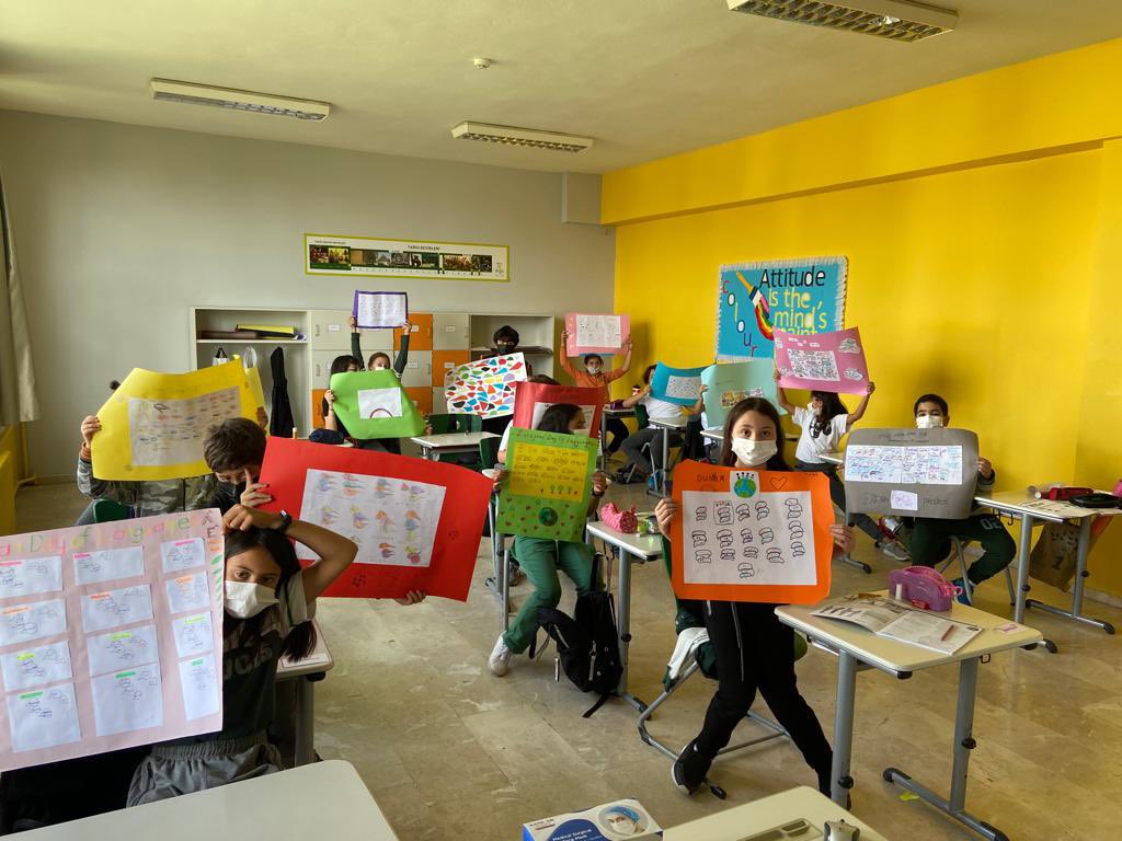 “European Day of Languages” 
  🎉Let the celebrations begin 🎉
🇬🇧Greetings from 5-B🇹🇷 <a href="/alideniz_itu/">Prof. Dr. Ali Deniz</a> <a href="/serozeren/">Serhat Özeren</a> <a href="/EnisEryaman/">Enis Eryaman</a> <a href="/ozgurkapann/">Özgür Kapan</a> <a href="/muratyos/">murat yöş</a> <a href="/ErsinGuctekin/">Ersin Güçtekin</a> <a href="/clkaysem/">Ayşe Çelik</a> <a href="/alpsoy_sibel/">Sibel Alpsoy</a>