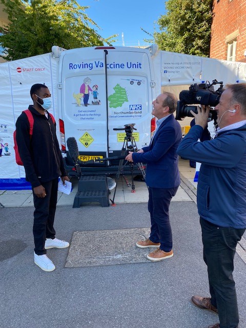 TeessideUni's tweet photo. Don’t forget there are pop-up vaccination clinics on campus today and tomorrow. It was great to welcome BBC Look North @stuartwhincup to campus for a piece on the work we are doing to encourage COVID vaccine take up among our student community #grabajab https://t.co/pzzo6HG7bD