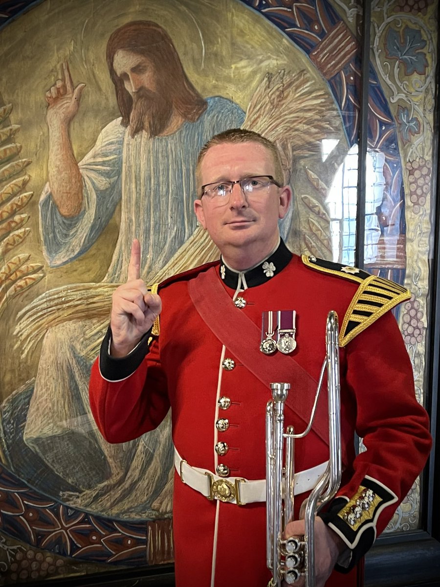 ChathamSA's tweet photo. This morning one of our Media Team performed at St Paul’s Cathedral with the Fanfare Trumpeters of the Band of the Irish Guards. This picture had to be taken ☝🏻☝🏻☝🏻☝🏻☝🏻☝🏻☝🏻☝🏻☝🏻☝🏻☝🏻☝🏻☝🏻☝🏻☝🏻☝🏻☝🏻☝🏻#TheSalvationArmy #ChathamSA @SASouthEastDiv @salvationarmyuk https://t.co/qtGCIQvkU5