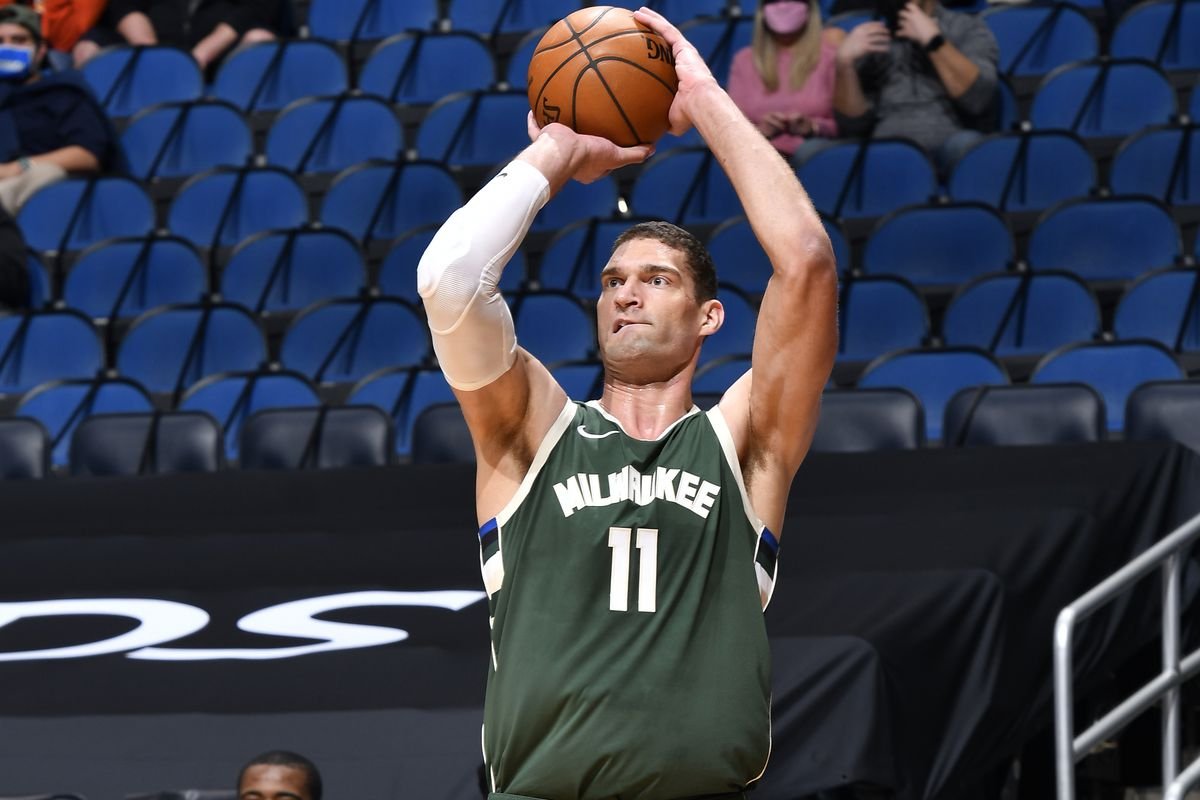 BucksFilm's tweet photo. Interesting fact: 

Brook Lopez only attempted 31 threes during his first 8 seasons and only made 3.

In the next 5? He attepmted 1830 and made 630 threes.

Brook Lopez is the first played who completely changed his game from top to bottom because of the new shooting era. https://t.co/PmUAvkmiQH