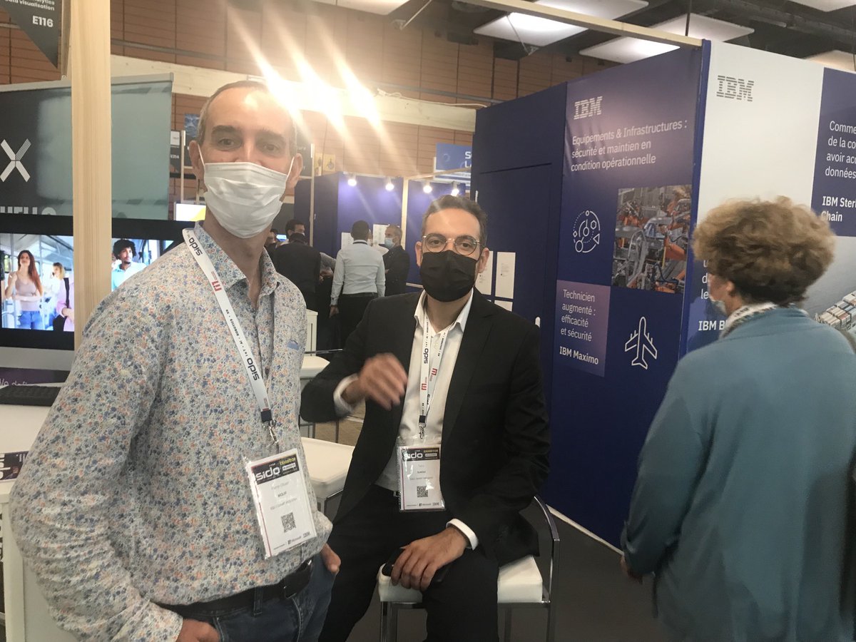 Avec P-O Wolff et Taha Slaoui de ⁦<a href="/SQLI_FR/">SQLI Digital Experience</a>⁩ sur le stand ⁦<a href="/IBM_France/">IBM France</a>⁩ au #sido2021