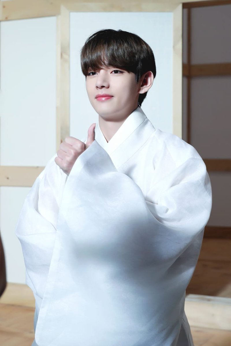 BTS_yourselfBR's tweet photo. 📸| Novas fotos do BTS para o photoshoot especial em comemoração ao Chuseok!
#JIMIN #V #JK
#BTSchuseok @BTS_twt
🦇 https://t.co/LZAttuSbpY
