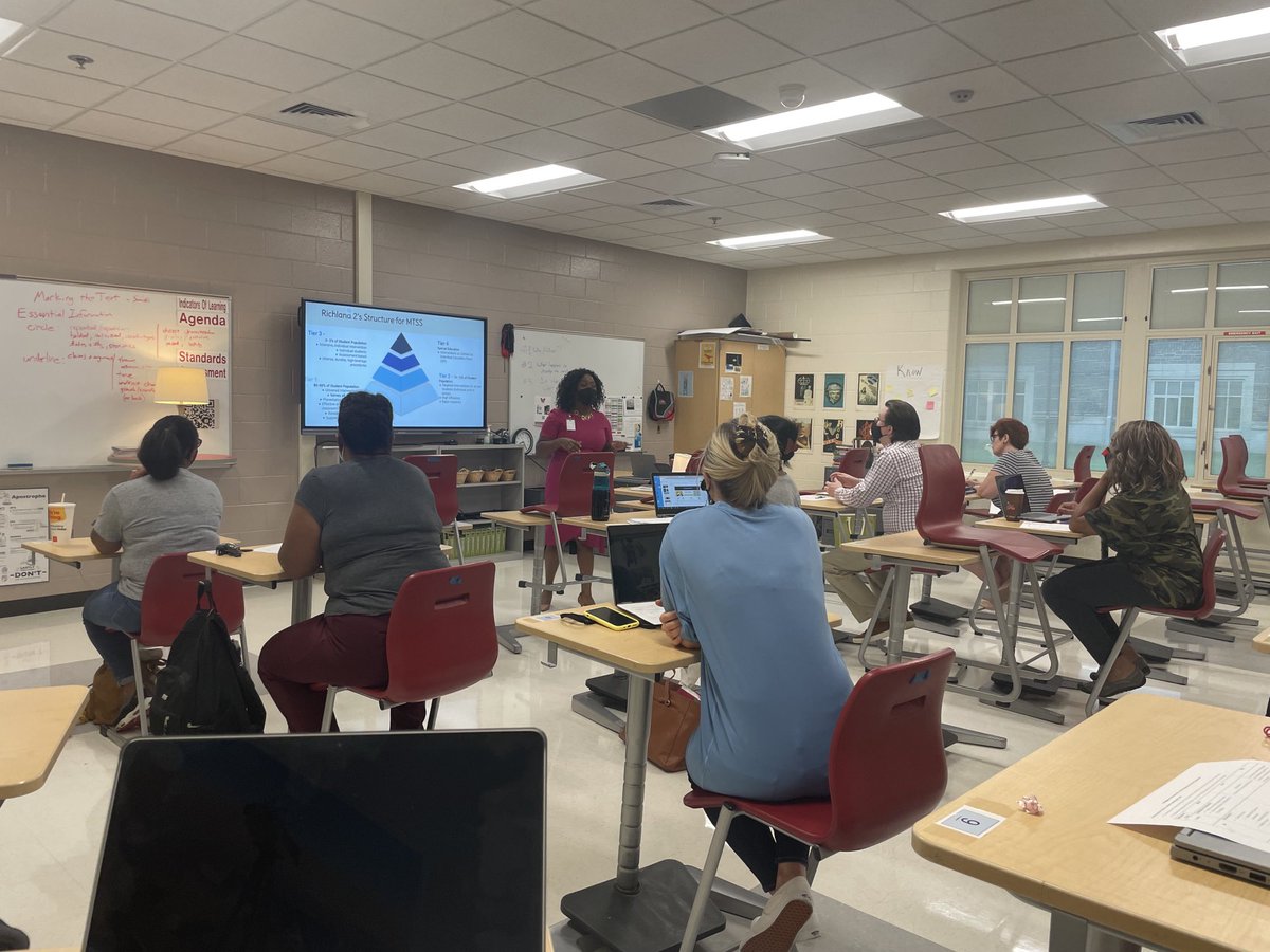 How do you ensure students demonstrate growth and achieve goals? The English Department at ⁦<a href="/WHS_Redhawks/">Westwood HS (SC)</a>⁩ unpacks MTSS for deeper learning; that’s how. ⁦<a href="/MFrank1908/">Marshalynn Morgan Franklin</a>⁩ ⁦<a href="/Sabrina_suber/">Dr. Sabrina Suber</a>⁩ ⁦<a href="/DrBaronDavis/">Baron R. Davis, PhD</a>⁩ ⁦<a href="/RichlandTwo/">Richland School District Two</a>⁩ #RiseAsOne