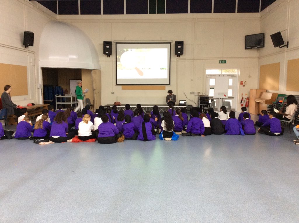 Spending the morning with @sustrans talking about our journey to and from school. #SafetyFirst 👍🏼🚶‍♂️🚲🛴