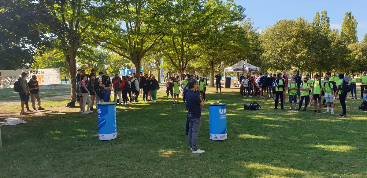 300 jeunes rassemblés à  <a href="/VilledeManosque/">Ville de Manosque</a> <a href="/AlpesProvence04/">Alpes de Haute Provence</a> sur la base de loisirs des Vannades pour la #JNSS2021
<a href="/AixUnss/">Unss Aix-Marseille</a> 
@BernardBeignier 
<a href="/MaRegionSud/">Région Sud</a> 
<a href="/CROSregionsud/">CROS Région Sud Provence-Alpes-Côte d'Azur</a> 
<a href="/unss/">UNSS_National</a> 
@UnssNice 
<a href="/NathalieGrand/">grand nathalie</a>