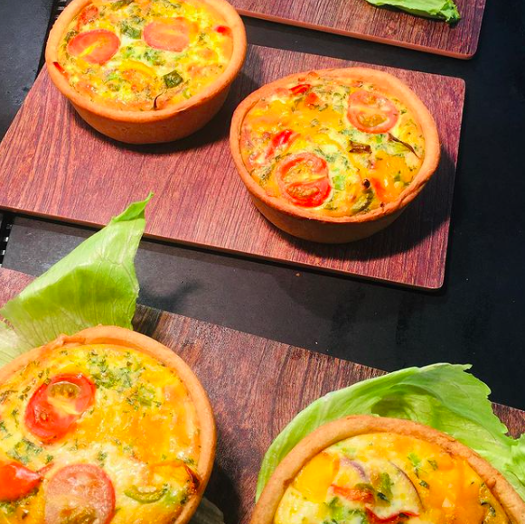 Gala_Retail's tweet photo. Is it lunchtime yet?
#healthyfood #healthyfoods #healthyfoodie #healthyfoodchoices #healthyfoodlove #healthyfoodguide #healthyfoodhealthyguthealthybody #healthyfoodinspo #healthyfooddiary #healthyfoodhealthylife #healthyfoodidea https://t.co/O3L4kqKN34