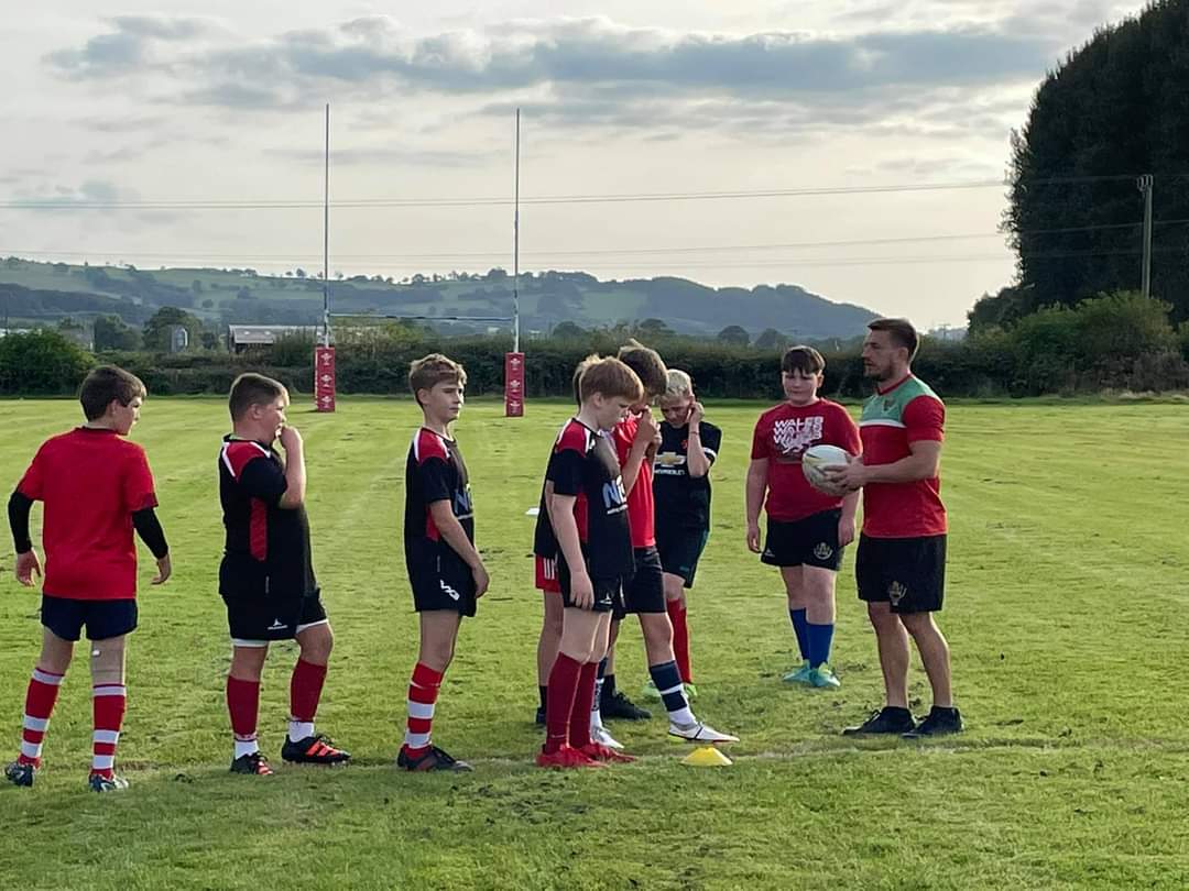 Lee Rees tweet media